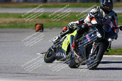 media/Jan-21-2023-Fastrack Riders (Sat) [[fcf3f88a30]]/Level 1-RDS/Session 3 Turn 6-Mountian Shot/